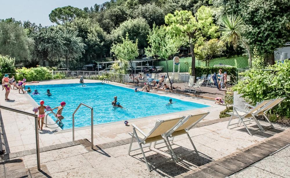 Camping Village Internazionale ซีโรโล ภายนอก รูปภาพ